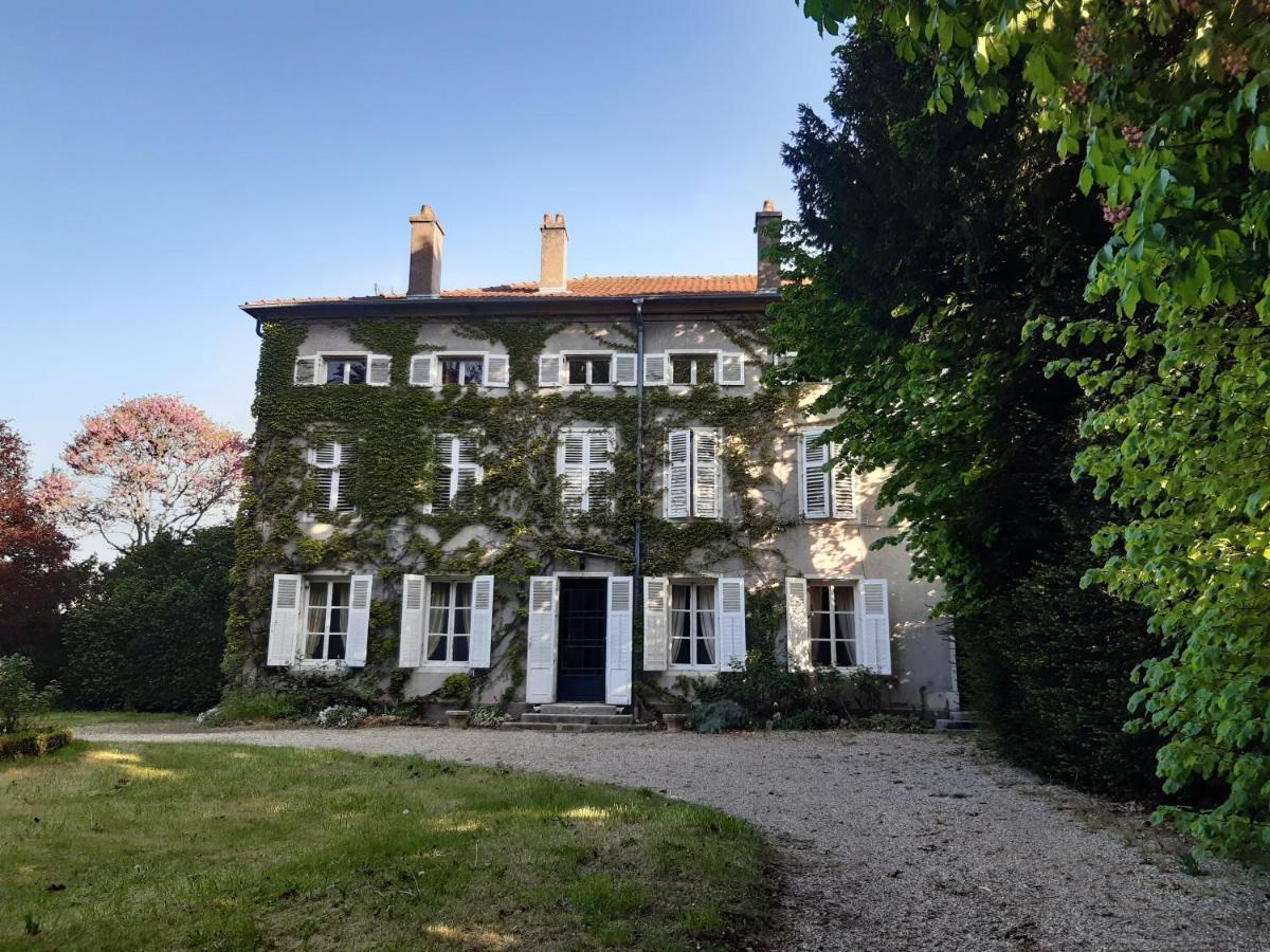 Logis Hotel Du Parc ポンタ・ムソン エクステリア 写真