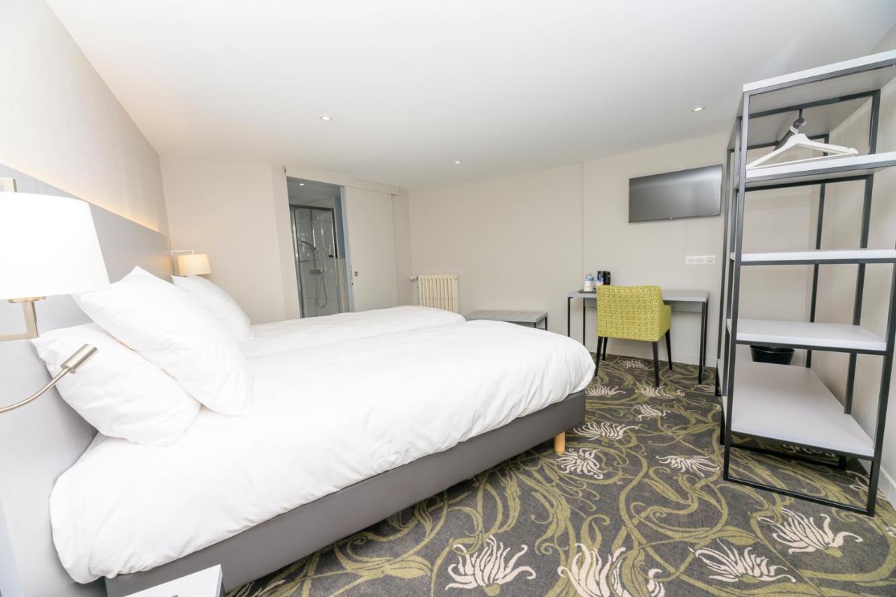 Logis Hotel Du Parc ポンタ・ムソン エクステリア 写真