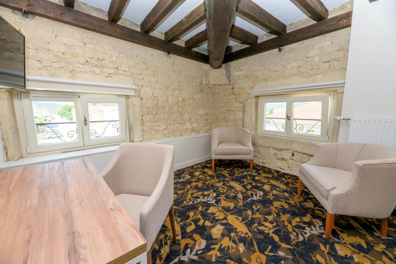 Logis Hotel Du Parc ポンタ・ムソン エクステリア 写真