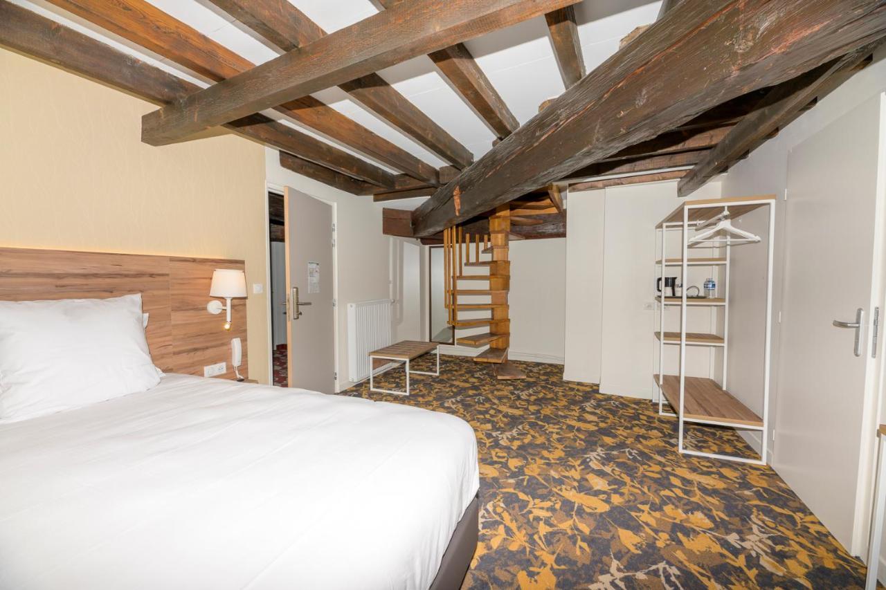 Logis Hotel Du Parc ポンタ・ムソン エクステリア 写真