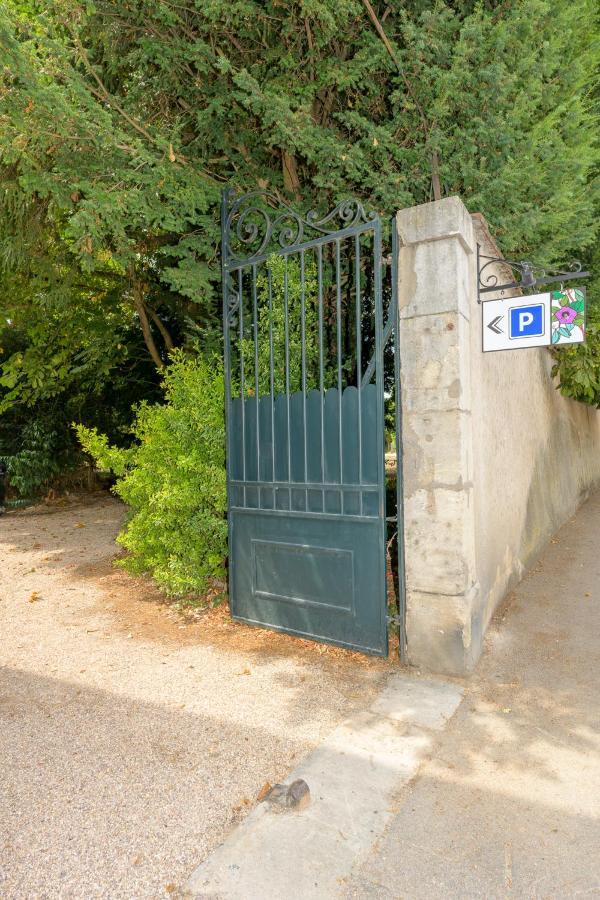 Logis Hotel Du Parc ポンタ・ムソン エクステリア 写真